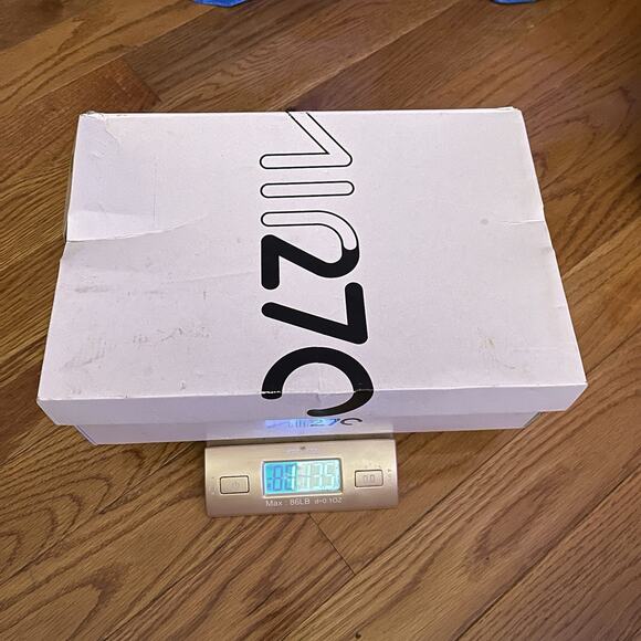 Nike Air Max 270 Womens Size 9 Medium Olive White-Oil Green Sneakers Athletic - Picture 10 of 10